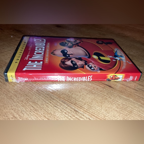 THE INCREDIBLES 2-DISC COLLECTOR’S EDITION DVD NEW SEALED WITH SLIP COVER - Picture 4 of 8